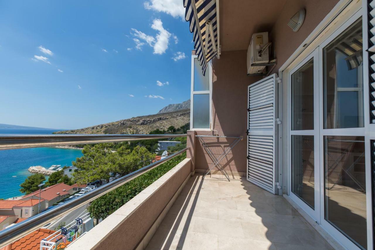 The View Apartment Мимице Екстериор снимка
